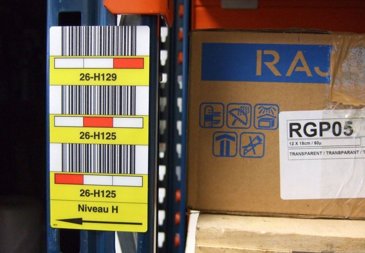 inotec Barcode Etikett Regaldurchfahrten