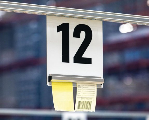 inotec 'docket grab' hanging sign
